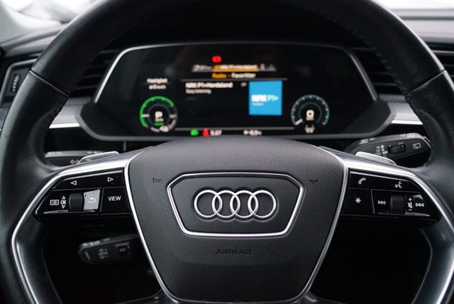 2021 AUDI E-TRON - 27