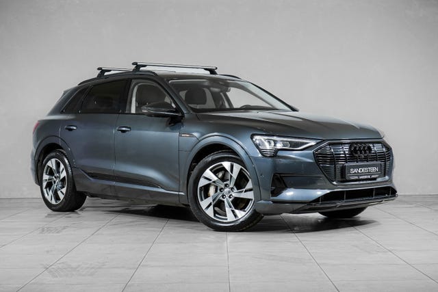WAUZZZGE6LB023792 2020 AUDI E-TRON-1