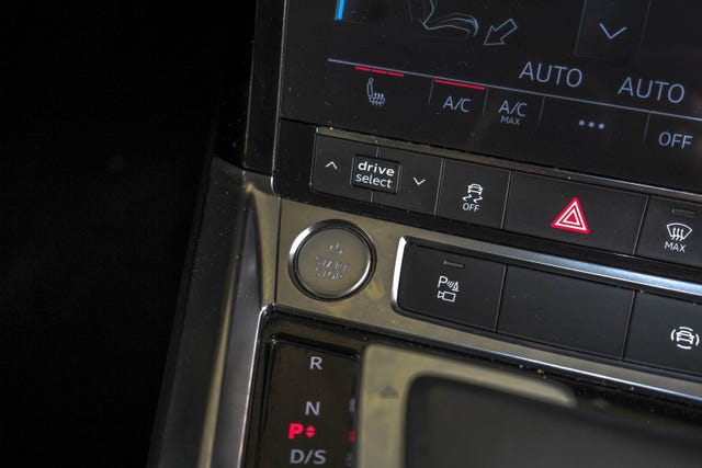 2020 AUDI E-TRON - 20