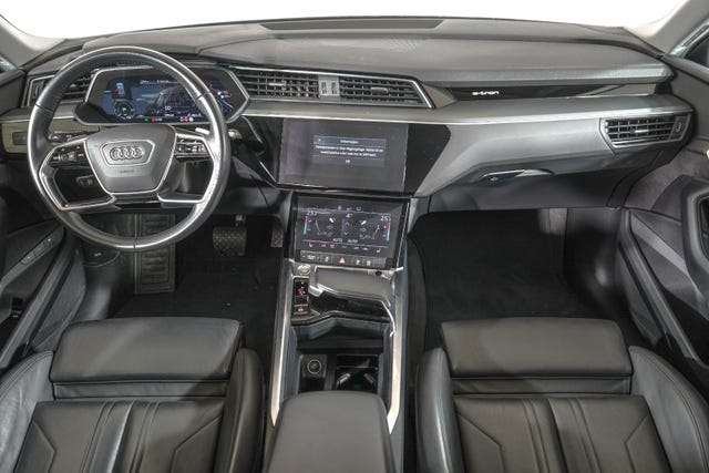 2020 AUDI E-TRON - 16