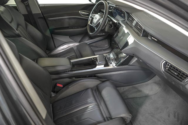 2020 AUDI E-TRON - 17