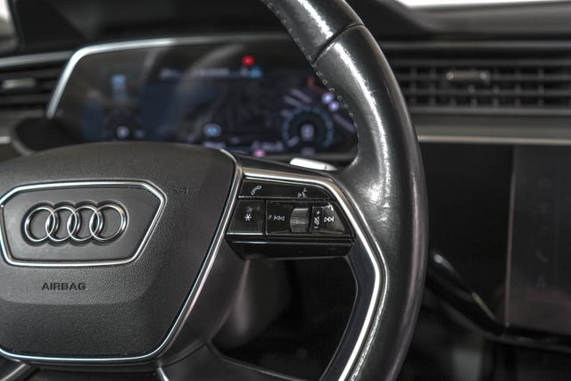 2020 AUDI E-TRON - 22