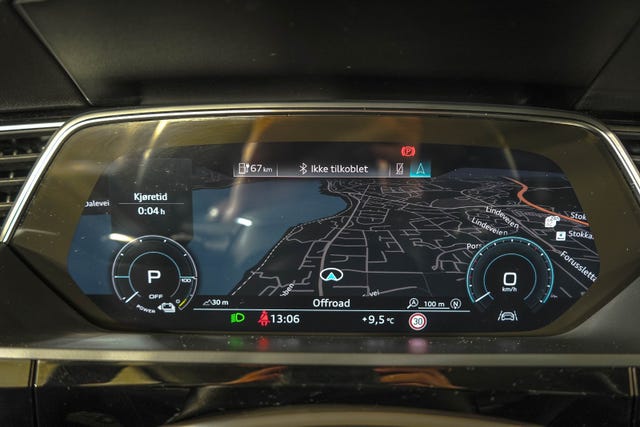 2020 AUDI E-TRON - 25