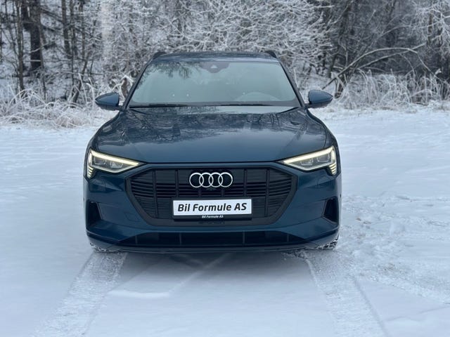 WAUZZZGE5LB001332 2020 AUDI E-TRON-2