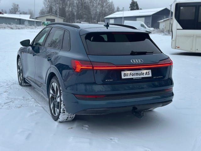 2020 AUDI E-TRON - 12
