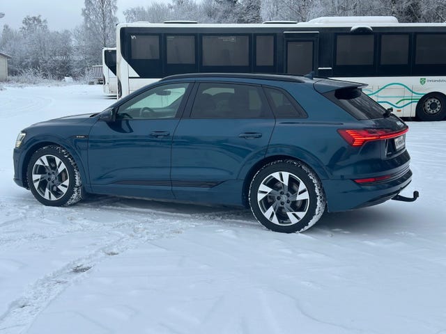2020 AUDI E-TRON - 14