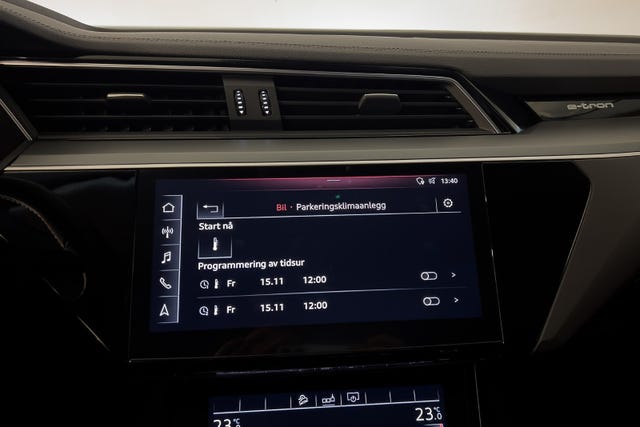 2020 AUDI E-TRON - 28