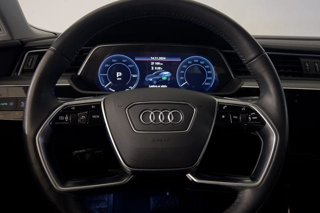 2020 AUDI E-TRON - 19