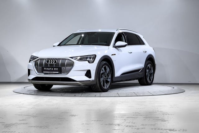 null 2020 AUDI E-TRON-1