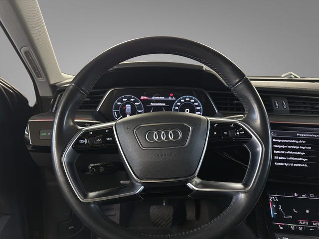 2020 AUDI E-TRON - 16