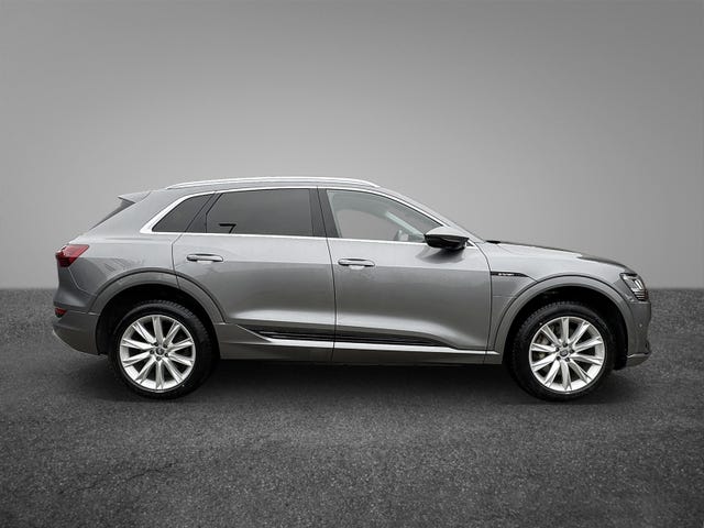 WAUZZZGEXLB024637 2020 AUDI E-TRON-3