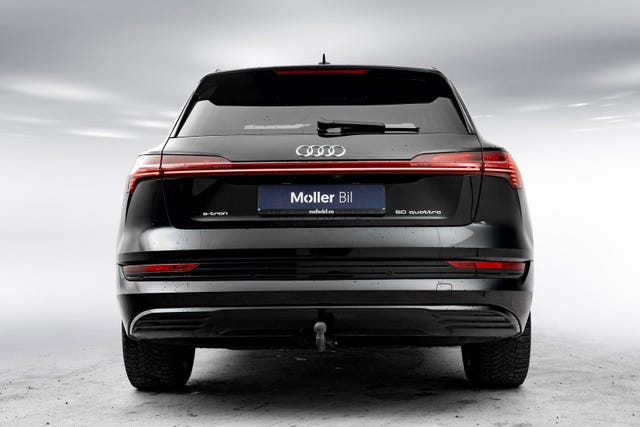 WAUZZZGE5MB032159 2021 AUDI E-TRON-5