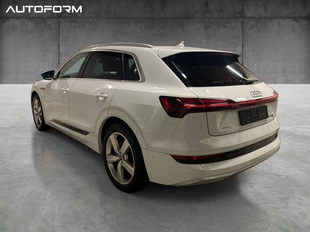 2020 AUDI E-TRON - 10