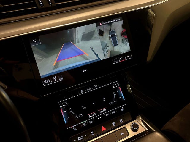 2020 AUDI E-TRON - 19