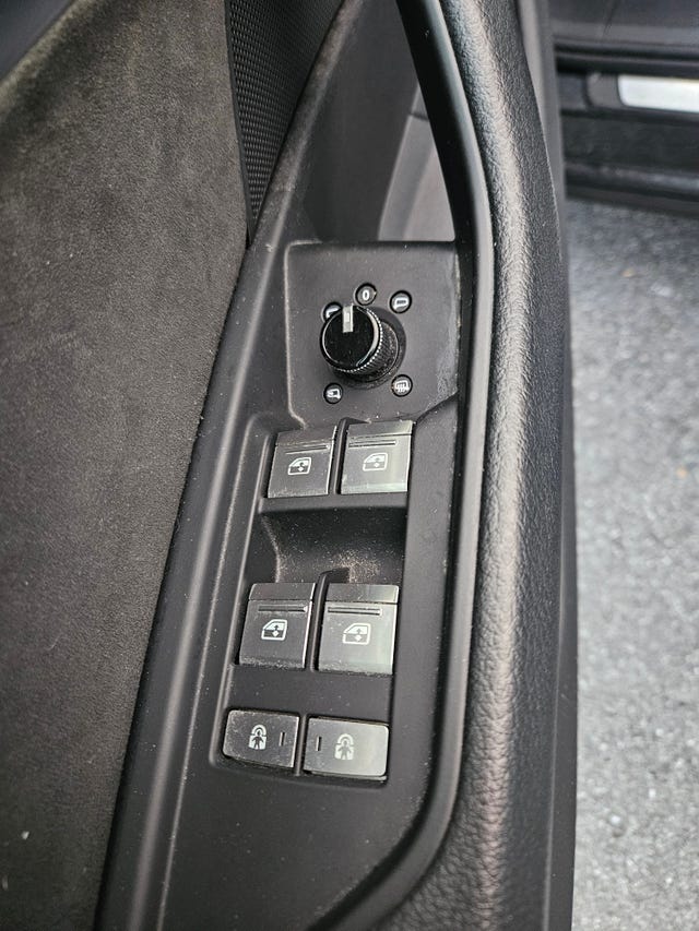 2020 AUDI E-TRON - 23