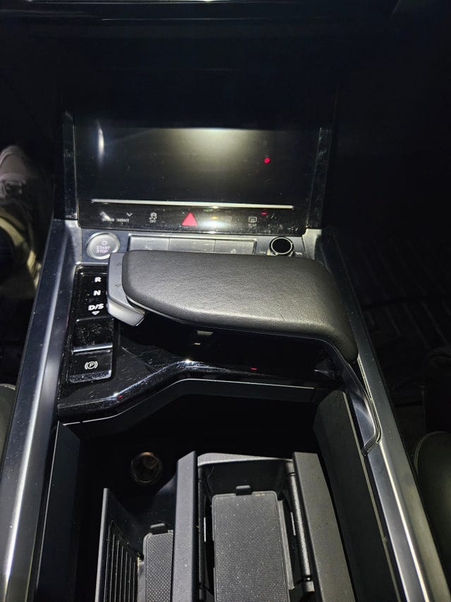 2020 AUDI E-TRON - 40