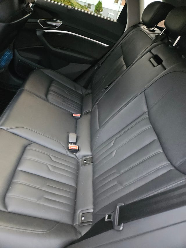 2020 AUDI E-TRON - 18