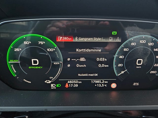 2020 AUDI E-TRON - 33