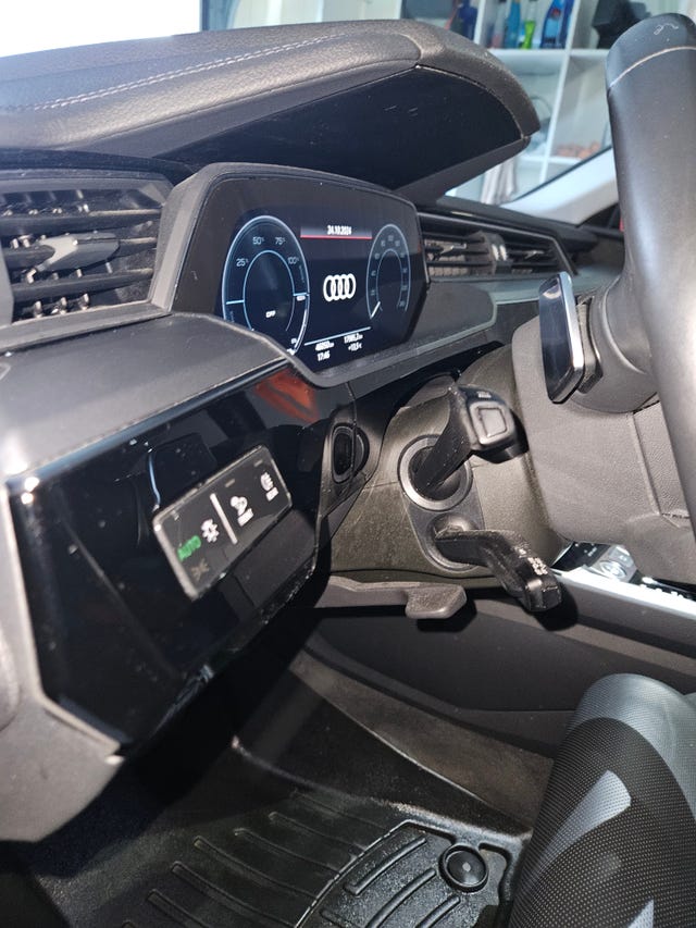 2020 AUDI E-TRON - 47