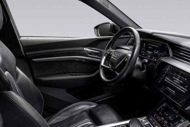 2020 AUDI E-TRON - 21