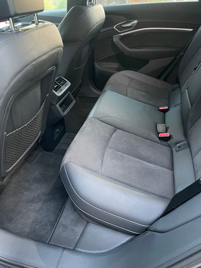 2020 AUDI E-TRON - 12