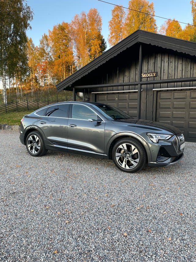WAUZZZGE0LB033069 2020 AUDI E-TRON-4