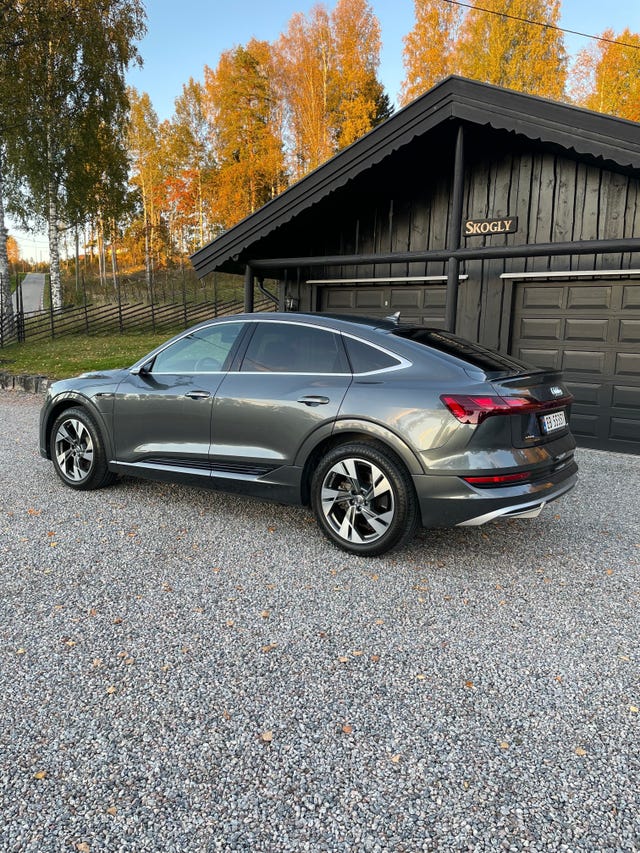 WAUZZZGE0LB033069 2020 AUDI E-TRON-0