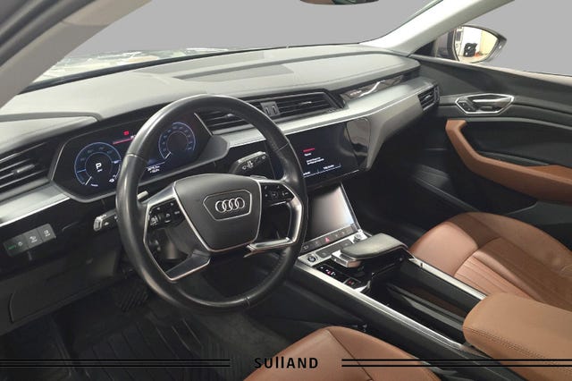 2021 AUDI E-TRON - 11