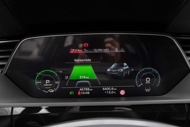 2021 AUDI E-TRON - 17