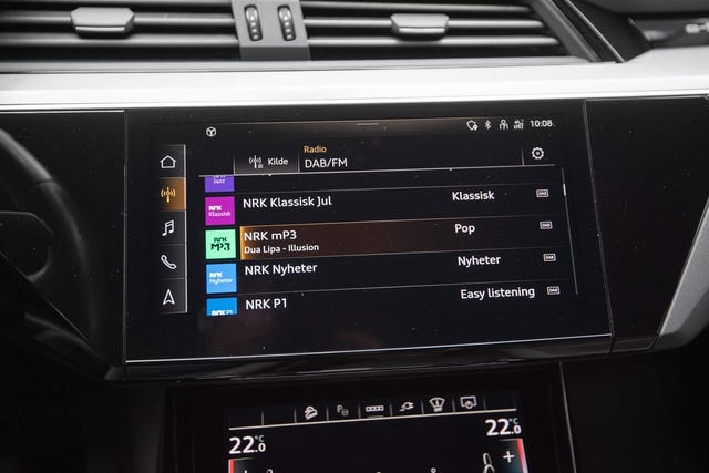 2021 AUDI E-TRON - 20