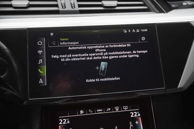 2021 AUDI E-TRON - 23