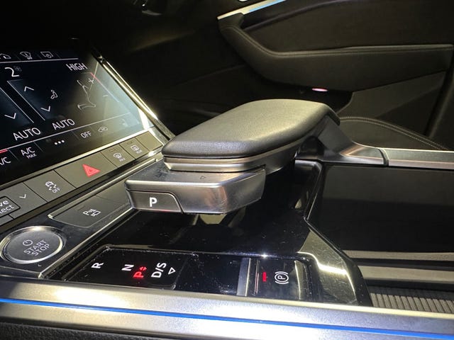 2020 AUDI E-TRON - 24