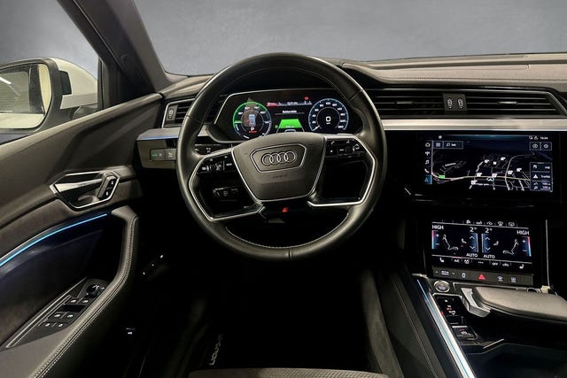 2020 AUDI E-TRON - 15