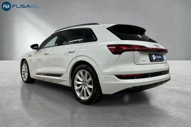 WAUZZZGE0LB007765 2020 AUDI E-TRON-3