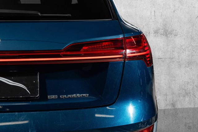 2020 AUDI E-TRON - 14