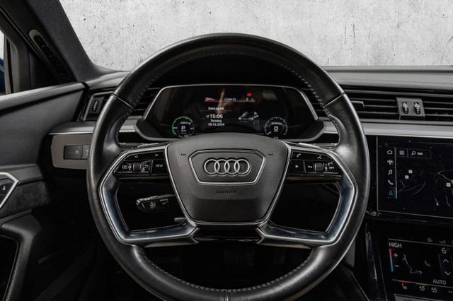2020 AUDI E-TRON - 17