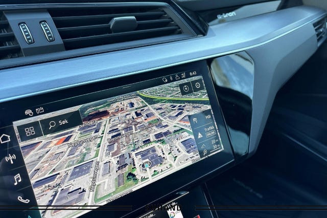 2020 AUDI E-TRON - 28