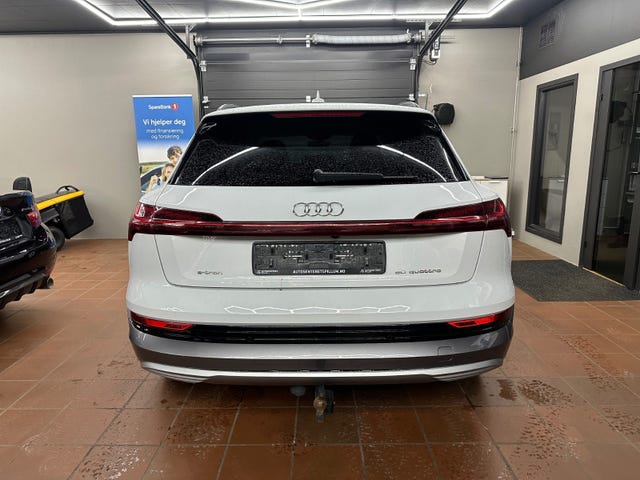 WAUZZZGE1LB024073 2020 AUDI E-TRON-3