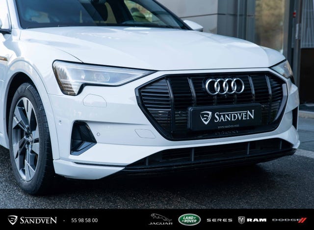 2021 AUDI E-TRON - 11
