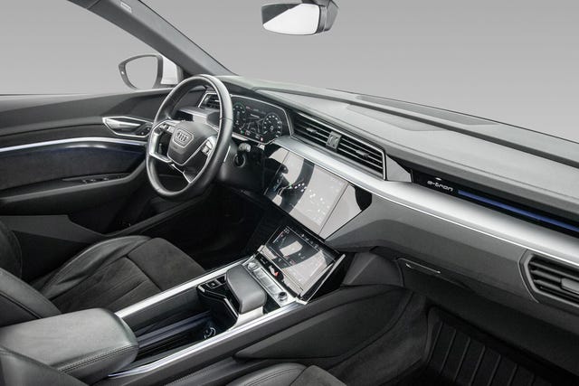 2020 AUDI E-TRON - 19