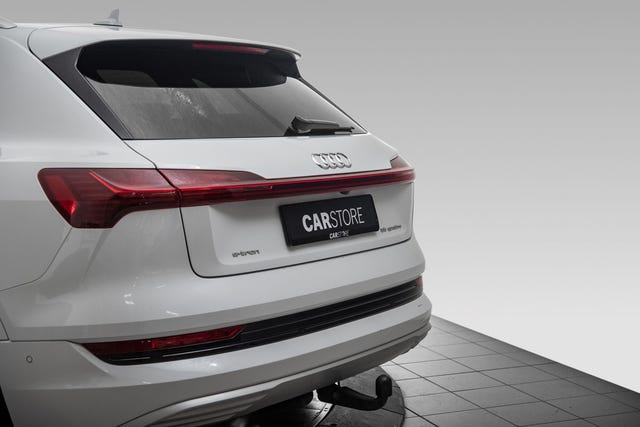 2020 AUDI E-TRON - 7