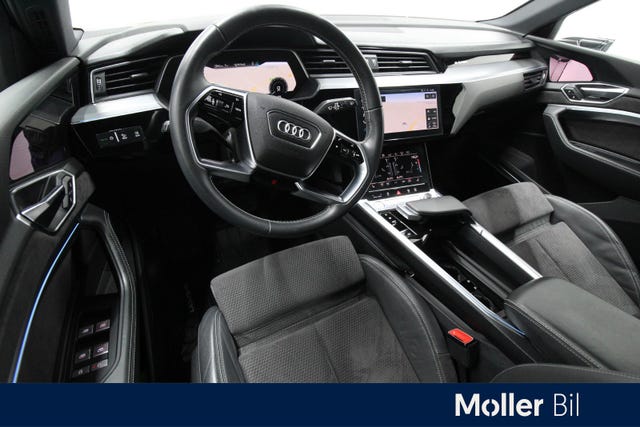 2020 AUDI E-TRON - 23
