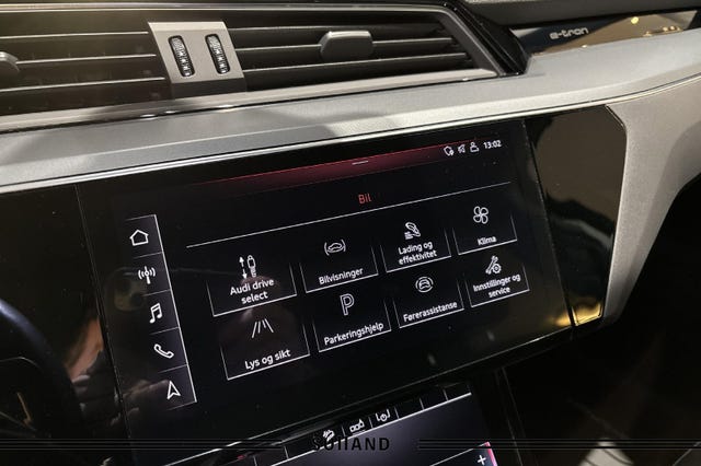 2020 AUDI E-TRON - 27
