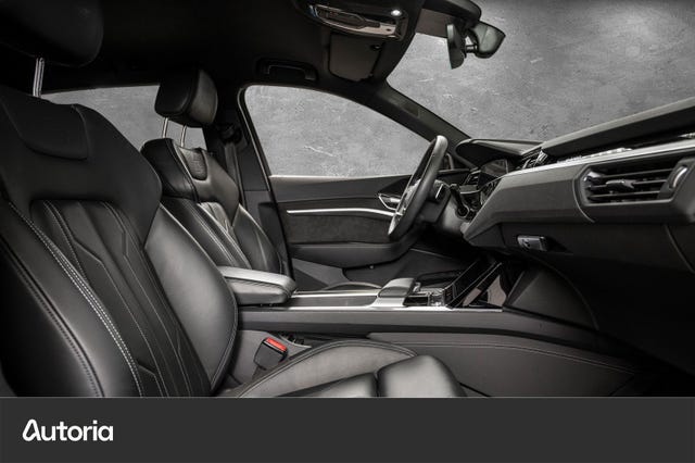 2020 AUDI E-TRON - 30