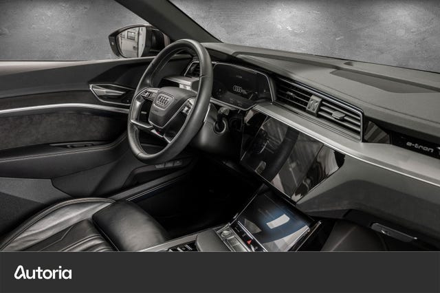 2020 AUDI E-TRON - 32