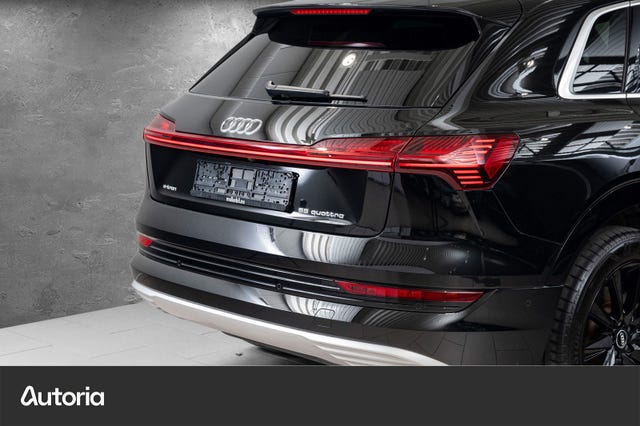 WAUZZZGE6LB004983 2020 AUDI E-TRON-5