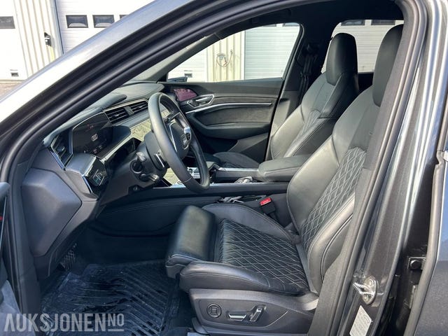 2021 AUDI E-TRON - 9