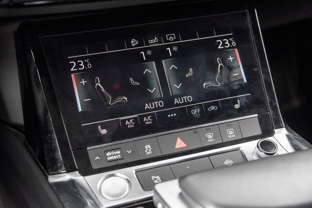 2020 AUDI E-TRON - 16