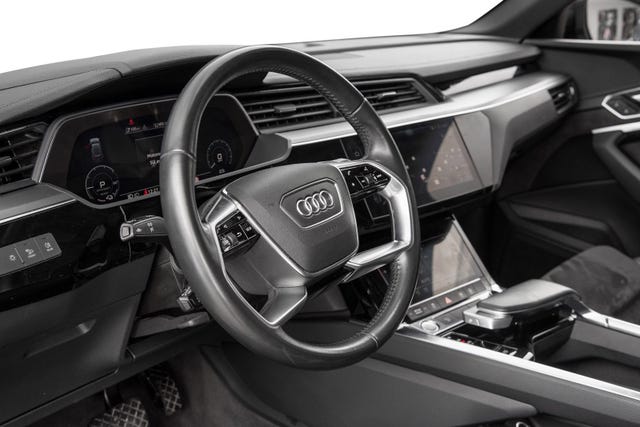 2020 AUDI E-TRON - 18