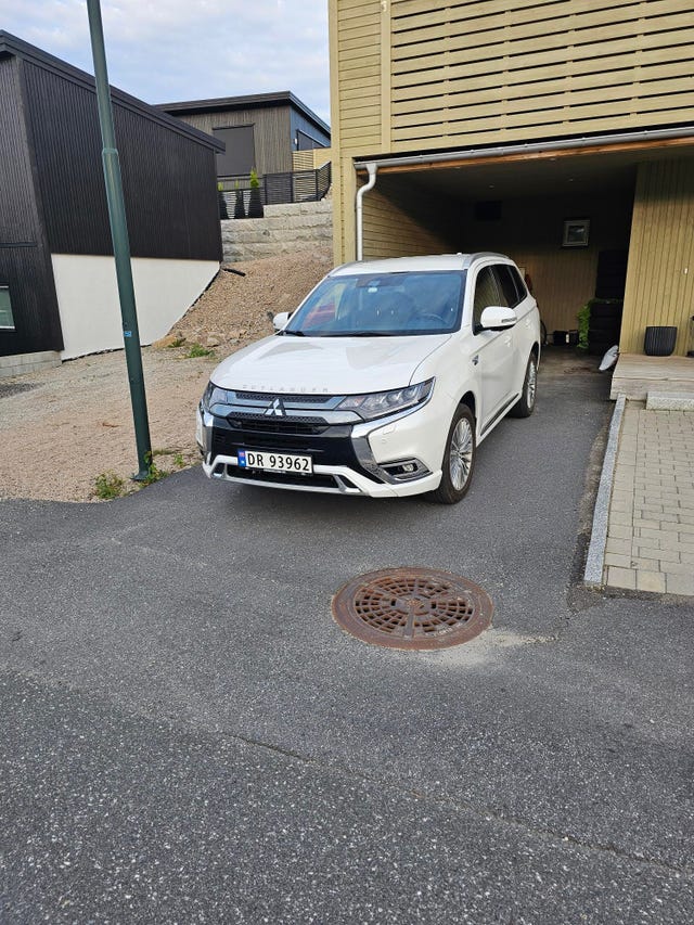 2020 MITSUBISHI OUTLANDER - 8